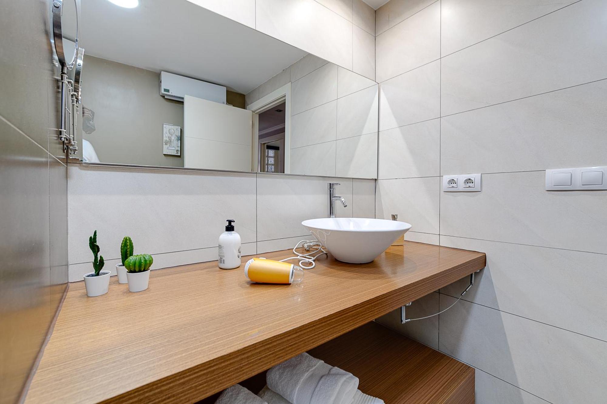 Hb Apartments - Mercado Central - Rambla Alicante - La Suite De La Playa Zewnętrze zdjęcie